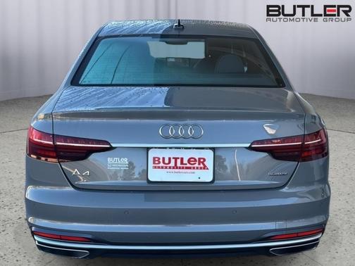 2024 Audi A4 45 S line quattro Premium