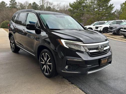 2022 Honda Pilot Touring 8-Passenger