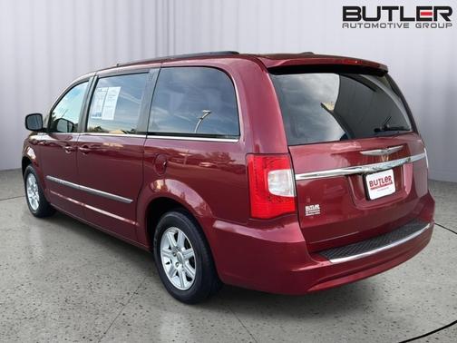 2012 Chrysler Town & Country Touring