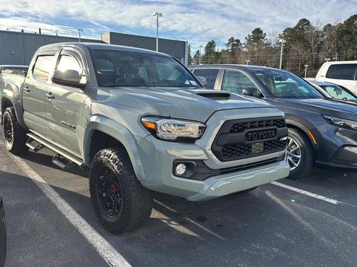2022 Toyota Tacoma TRD Sport