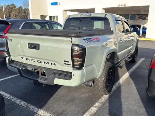 2022 Toyota Tacoma TRD Sport