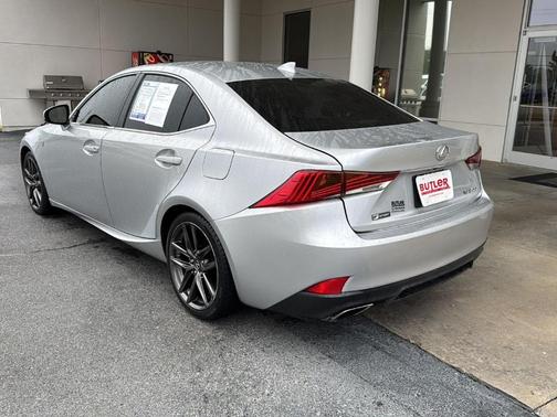 2018 Lexus IS 300 Base