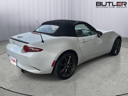 2018 Mazda MX-5 Miata Club