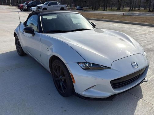 2018 Mazda MX-5 Miata Club