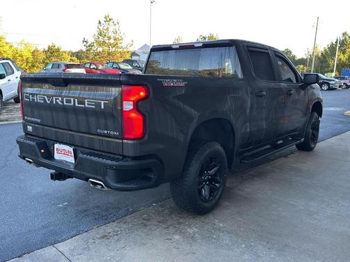 2022 Chevrolet Silverado 1500 Limited Custom Trail Boss