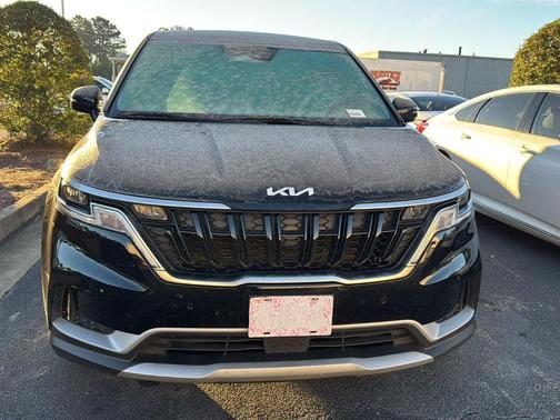 2024 Kia Carnival EX