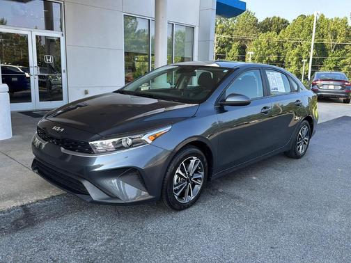 2024 Kia Forte LXS