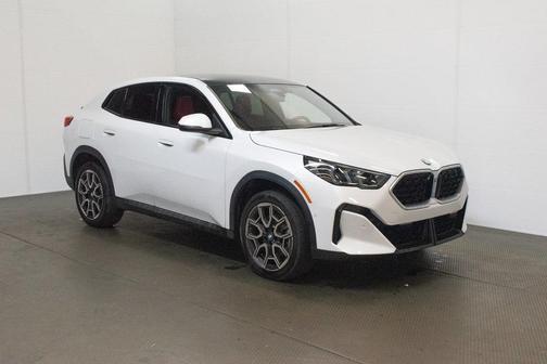 2025 BMW X2 xDrive28i