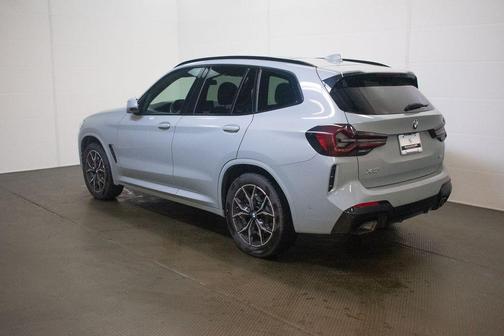 Brooklyn Gray Metallic 2024 BMW X3 xDrive30i