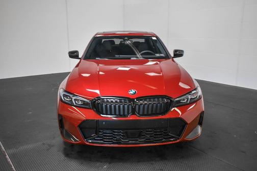 2025 BMW 330 i xDrive