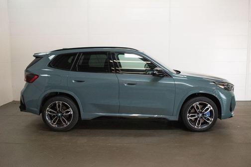 2025 BMW X1 M35i