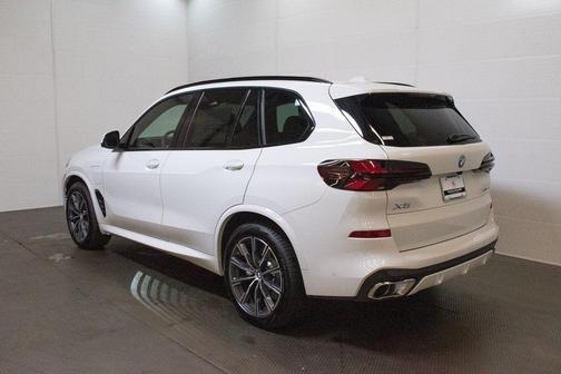 2026 BMW X5 PHEV xDrive50e
