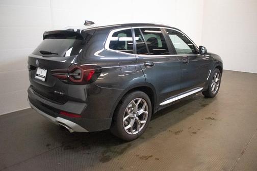 Dark Graphite Metallic 2024 BMW X3 xDrive30i