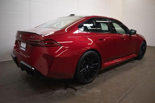 Vegas Red Metallic 2026 BMW M5 Base