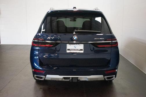 Tanzanite Blue II Metallic 2027 BMW X7 xDrive40i