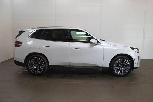 Mineral White Metallic 2026 BMW X3 30 xDrive