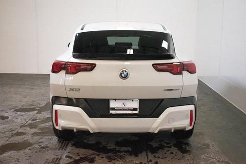 2025 BMW X2 xDrive28i