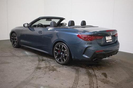 2026 BMW M440 i xDrive