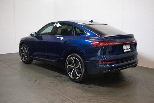 2022 Audi e-tron Sportback S line Premium Plus