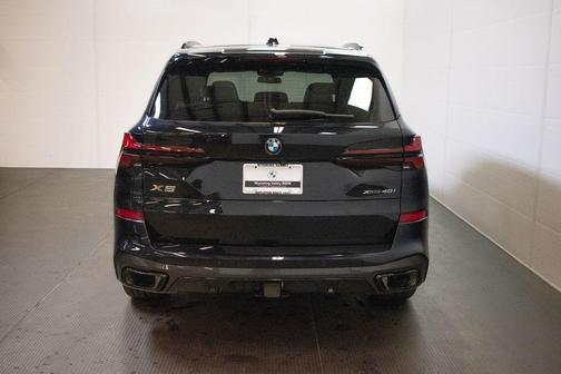 Carbon Black Metallic 2024 BMW X5 xDrive40i