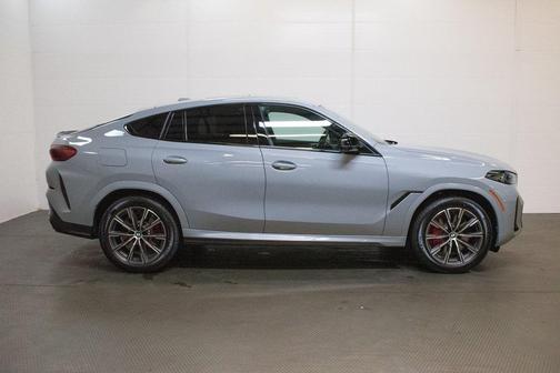 2026 BMW X6 M60i