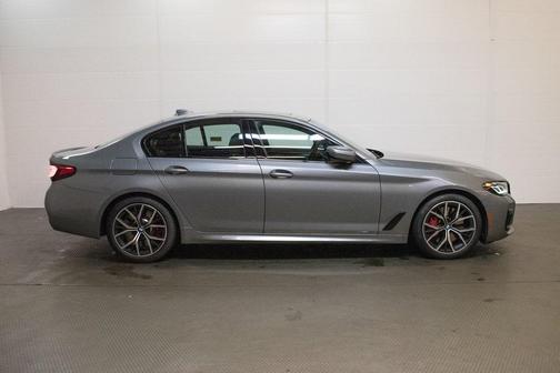 2023 BMW 540 i xDrive
