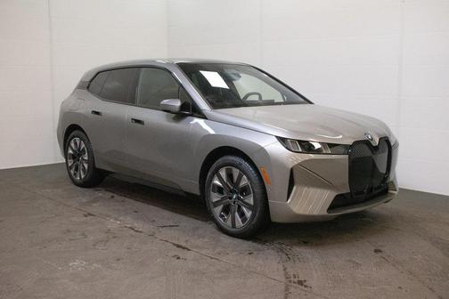 2026 BMW iX xDrive45