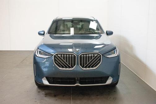 Arctic Race Blue Metallic 2026 BMW X3 30 xDrive