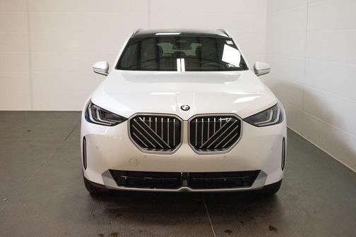 Mineral White Metallic 2026 BMW X3 30 xDrive