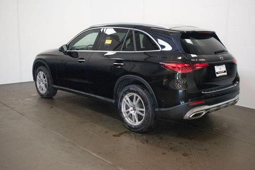 Black 2023 Mercedes-Benz GLC 300 4MATIC