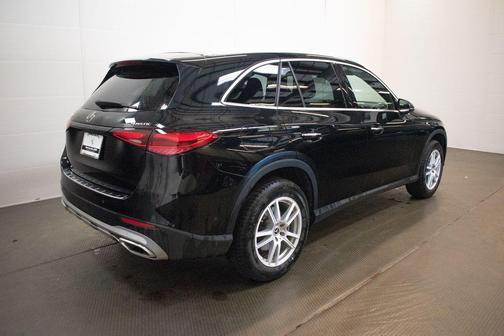 Black 2023 Mercedes-Benz GLC 300 4MATIC