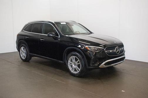 Black 2023 Mercedes-Benz GLC 300 4MATIC