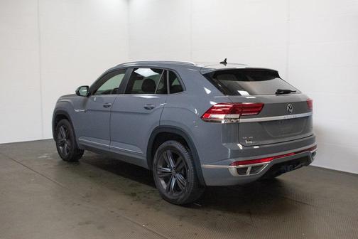 2021 Volkswagen Atlas Cross Sport 3.6L V6 SE w/Technology R-Line