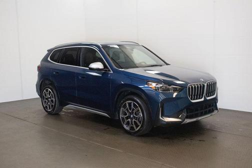 Phytonic Blue Metallic 2023 BMW X1 xDrive28i