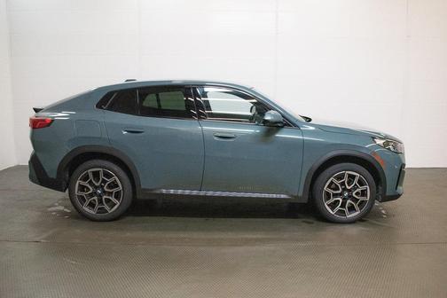 2024 BMW X2 xDrive28i