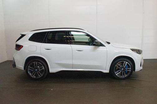 Alpine White 2026 BMW X1 M35i
