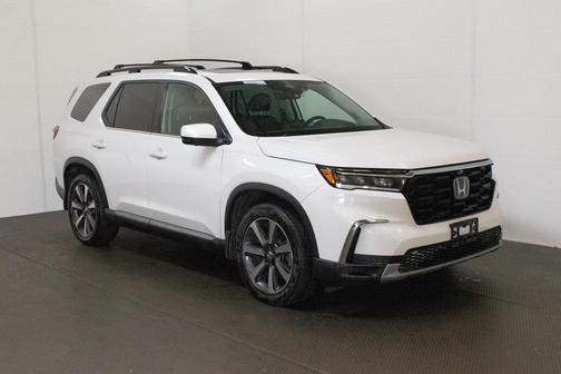 2023 Honda Pilot AWD Elite
