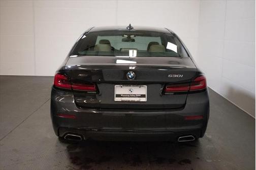 2022 BMW 530 i xDrive