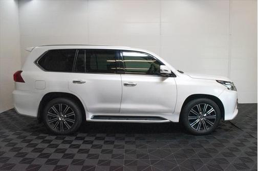 2018 Lexus LX 570 Base