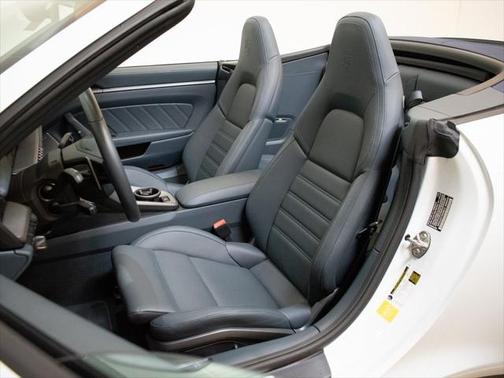 2023 Porsche 911 Carrera