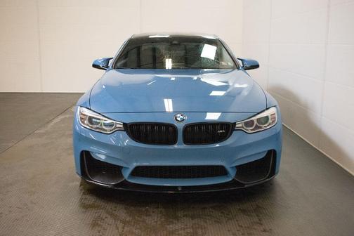 Yas Marina Blue Metallic 2017 BMW M4 Base