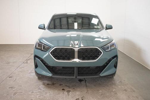 2025 BMW X2 xDrive28i