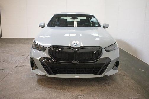 2026 BMW i5 xDrive40