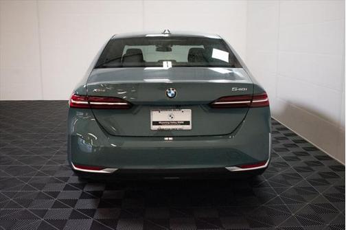 2024 BMW 540 i xDrive
