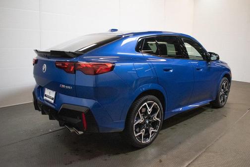 2025 BMW X2 M35i