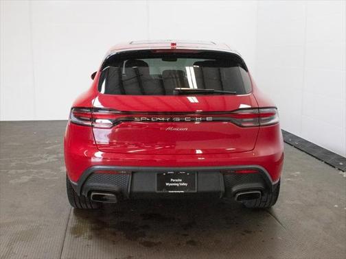 2024 Porsche Macan Base