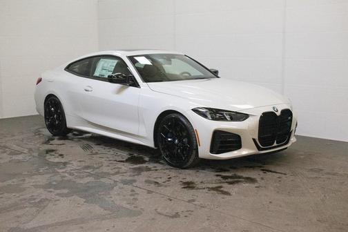 2026 BMW M440 i xDrive