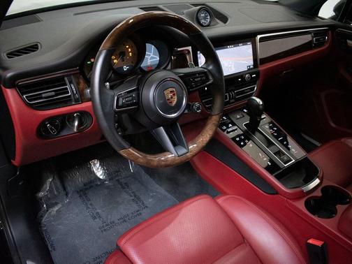 2024 Porsche Macan S