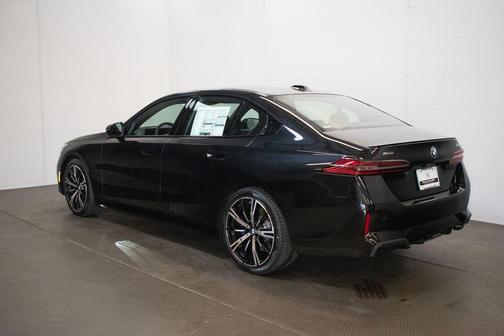 Black Sapphire Metallic 2027 BMW 540 i xDrive