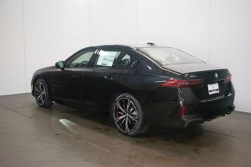 Black Sapphire Metallic 2027 BMW 530 i xDrive